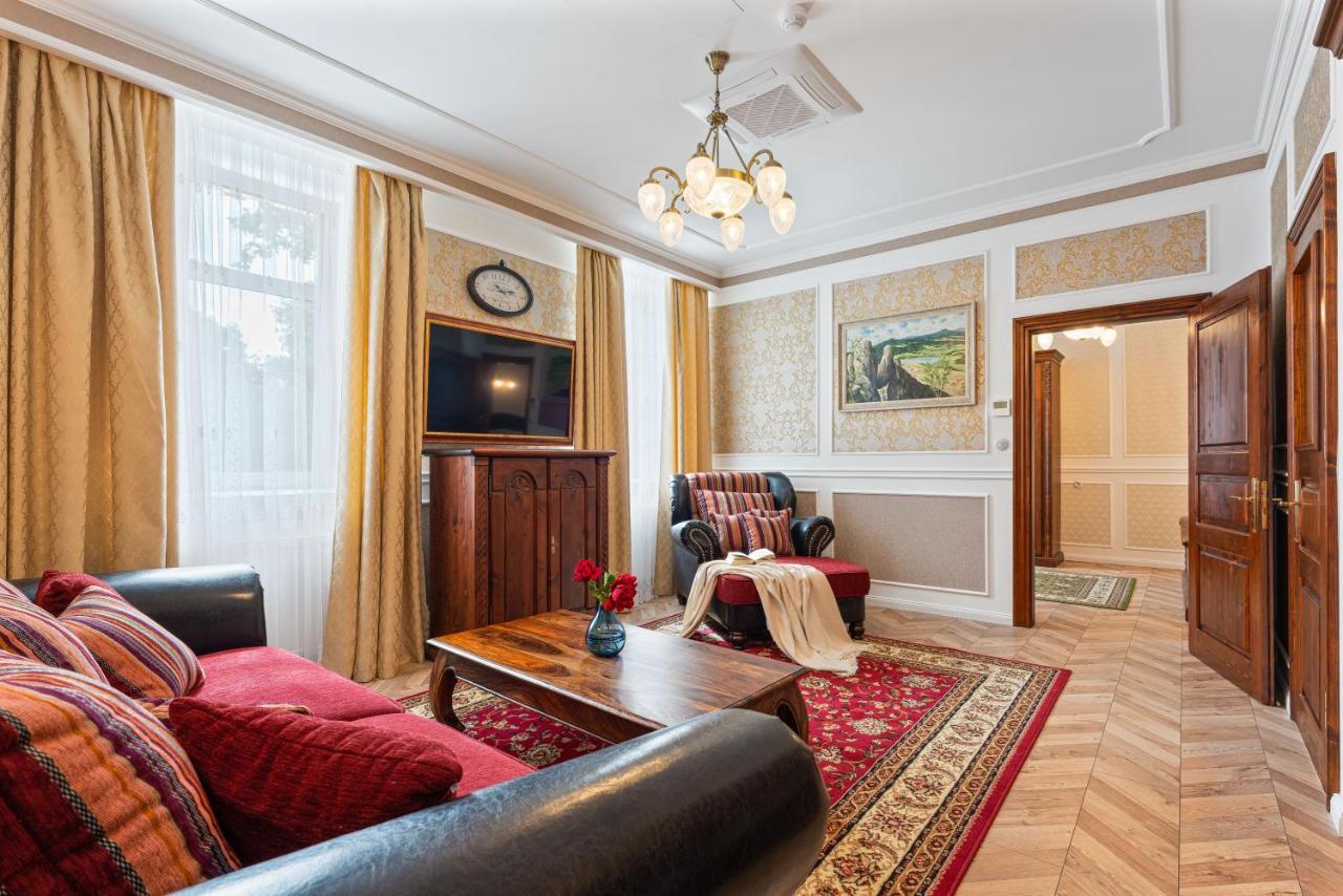 Villa Libosad Jicin Exterior foto