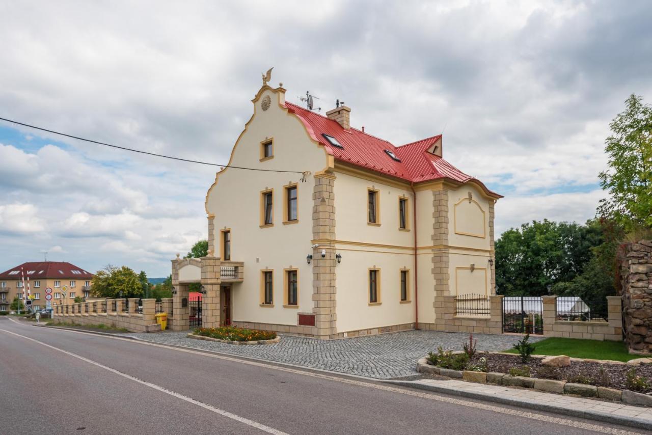 Villa Libosad Jicin Exterior foto