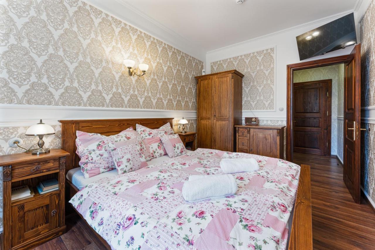 Villa Libosad Jicin Exterior foto
